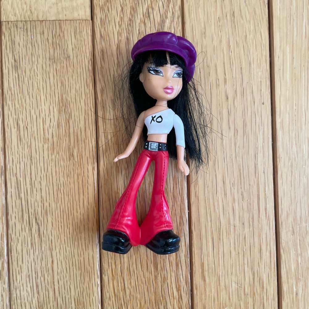 Vintage 5” Bratz Jade Doll